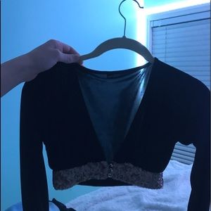 A fancy top to put over eny thing
